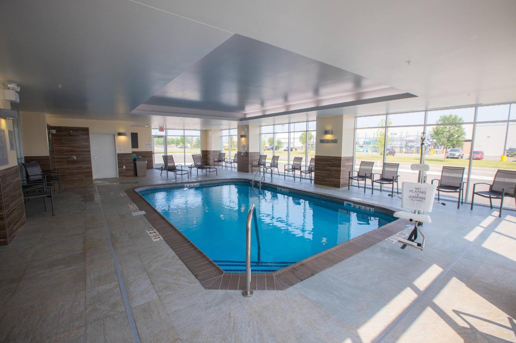 Fairfield Inn & Suites By Marriott Alexandria Exteriér fotografie